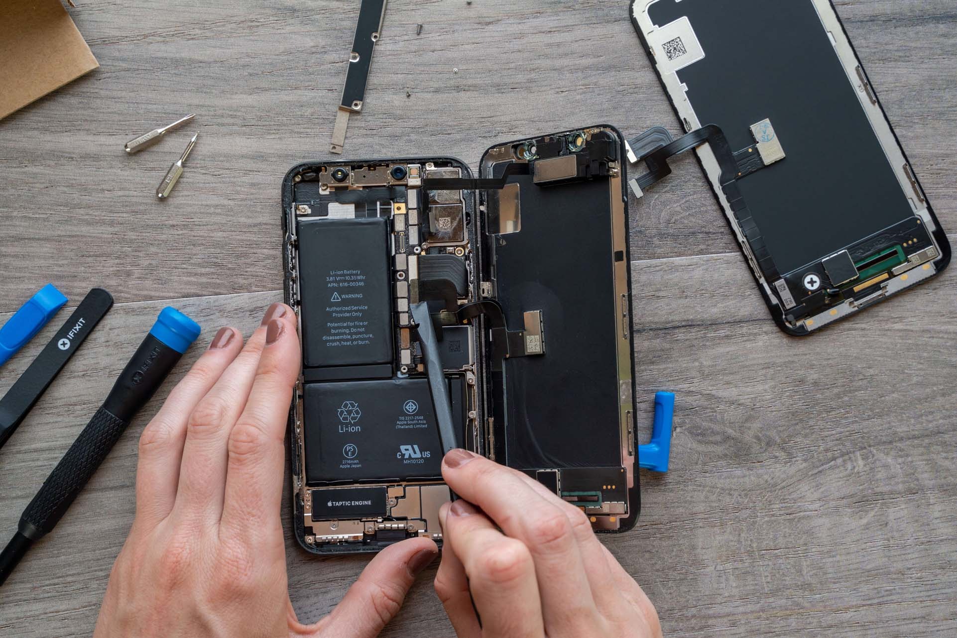 iphone screen repair
